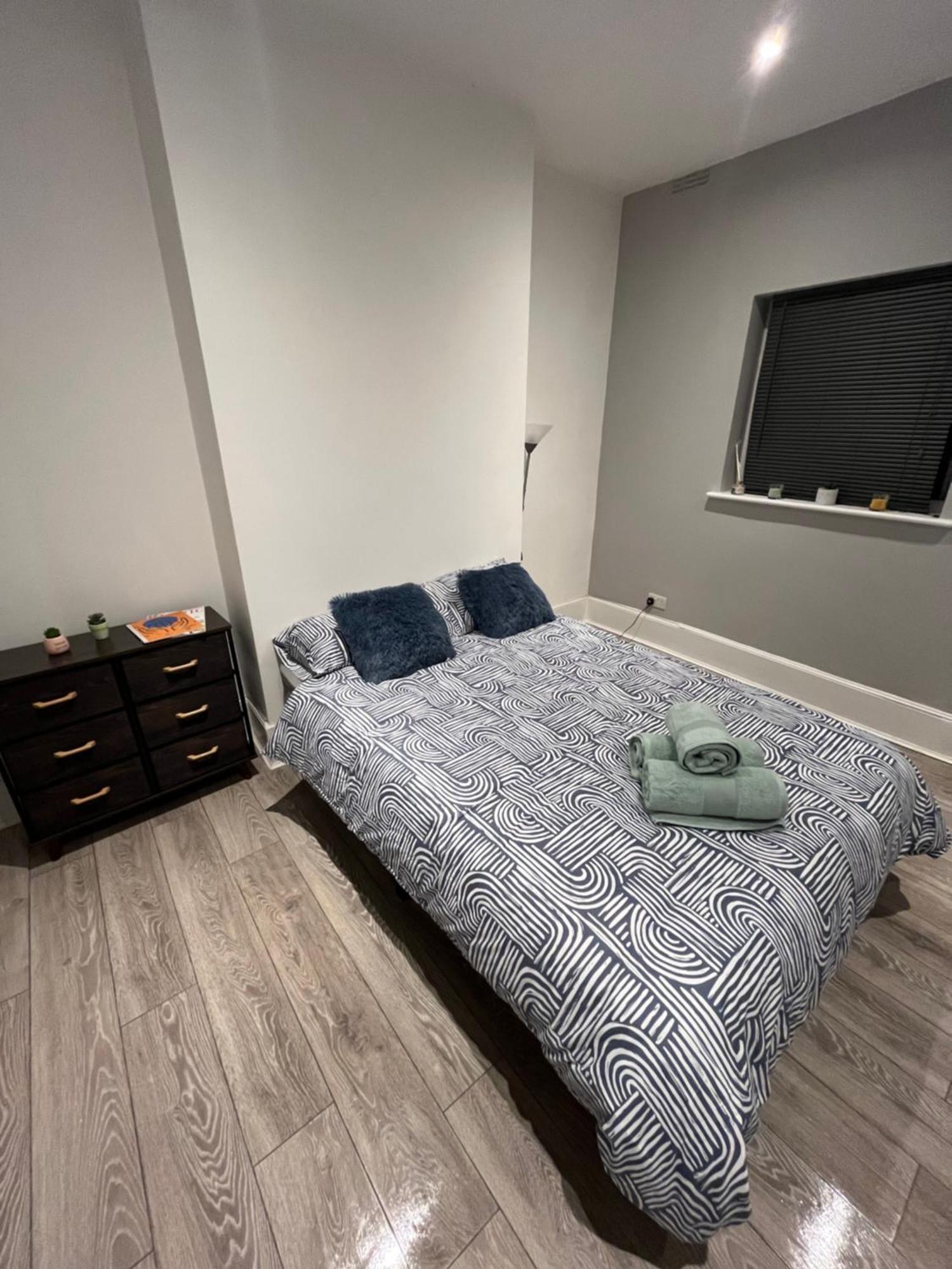 Super Central 2 Bed Flat ロンドン エクステリア 写真